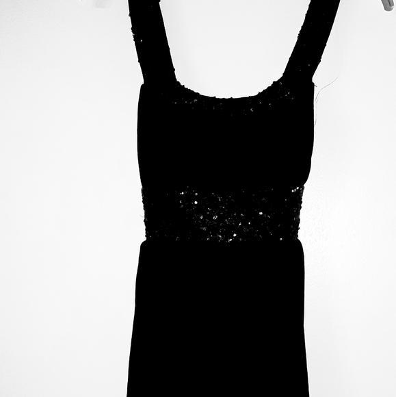 Top - Picture 3 of 4